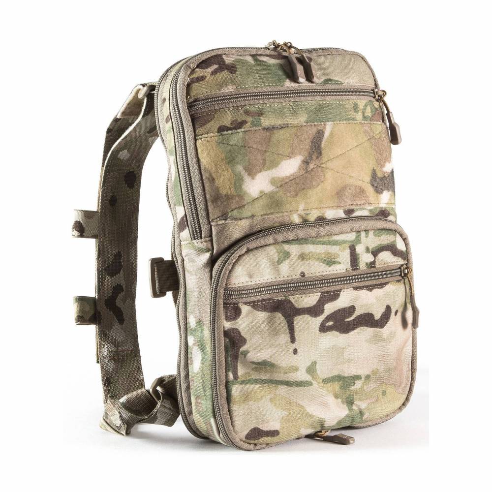 HALEY FLATPACK MULTICAM W/STRAPS | The Castle Arms